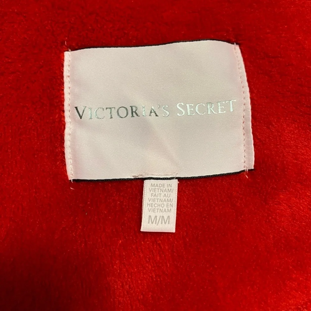 Victoria's Secret Robe Soft and Cozy Red Medium